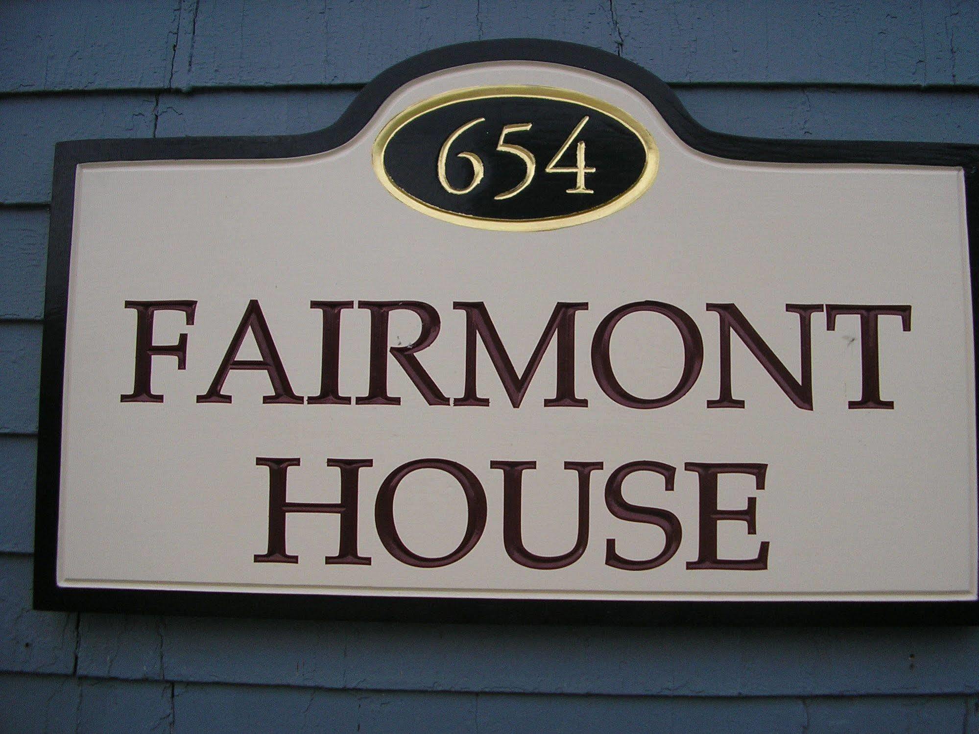 Fairmont House Bed & Breakfast Mahone Bay Exterior photo